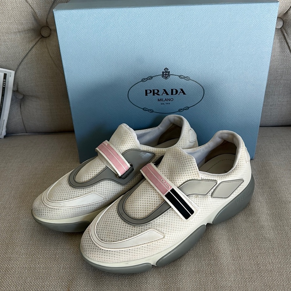Prada women’s size 38.5 white sneakers